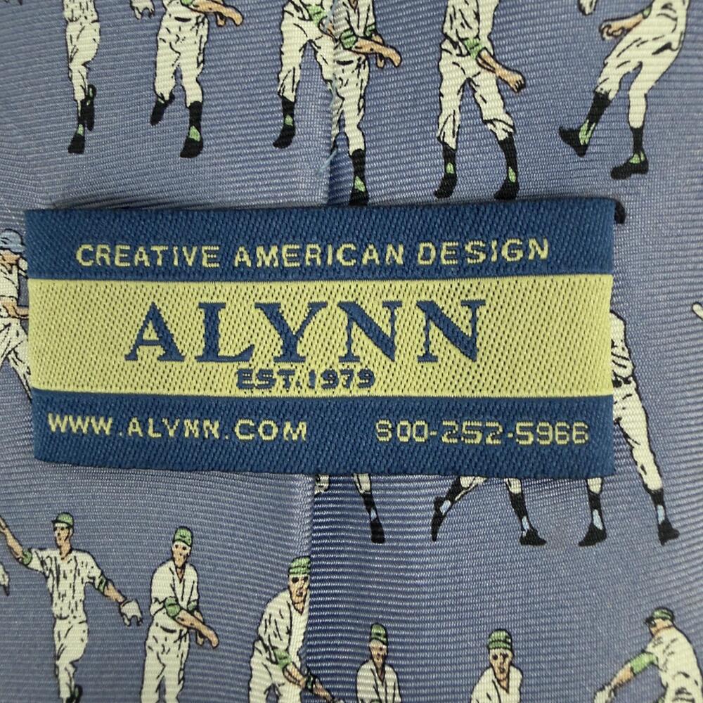 Vintage ALYNN Silk Necktie Baseball Players Sports Novelty Print Blue Tie - Picture 6 of 11